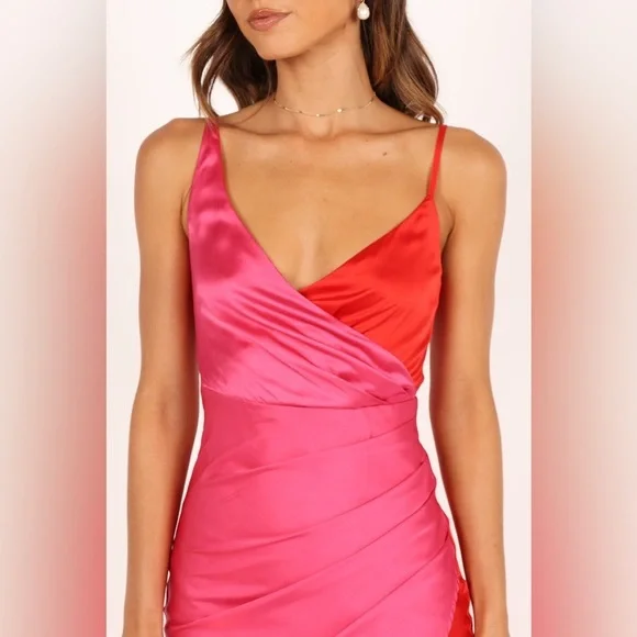 PETAL & PUP LIPA COLOURBLOCK MIDI SLIP DRESS - PINK/RED B1709 - Picture 2 of 7